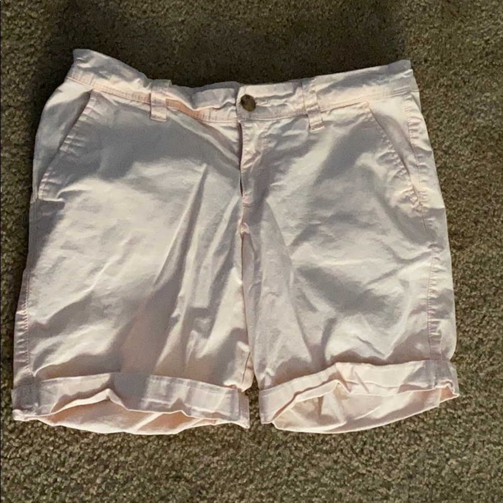 Old navy salmon shorts